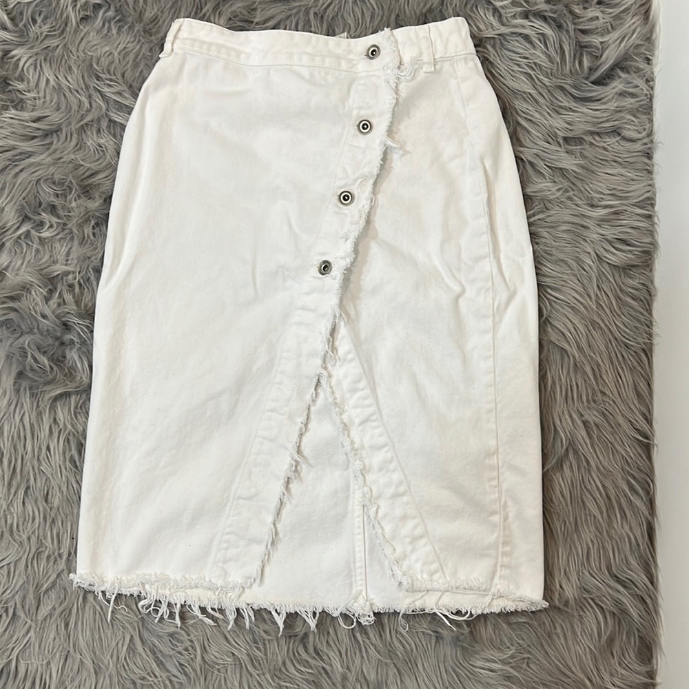 ZARA WHITE SKIRT SIZE S - Picture 1 of 13